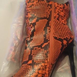 Womens Shoes/Boots/Heels